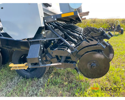 Crustbuster 4030 All Plant 30’ Drill 10’’ Spacing Mechanical Drive Drills and Seeders