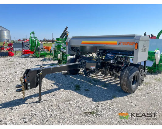 Crustbuster 4610 All Plant 10’ Drill 10’’ Spacing Mechanical Drive Drills and Seeders