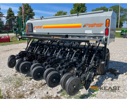 Crustbuster 4610 All Plant 10’ Drill 10’’ Spacing Mechanical Drive Drills and Seeders