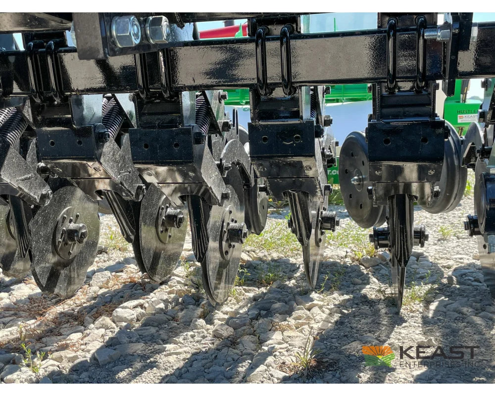 Crustbuster 4610 All Plant 10’ Drill 10’’ Spacing Mechanical Drive Drills and Seeders