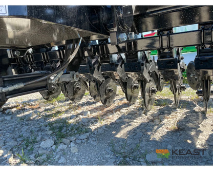 Crustbuster 4610 All Plant 10’ Drill 10’’ Spacing Mechanical Drive Drills and Seeders
