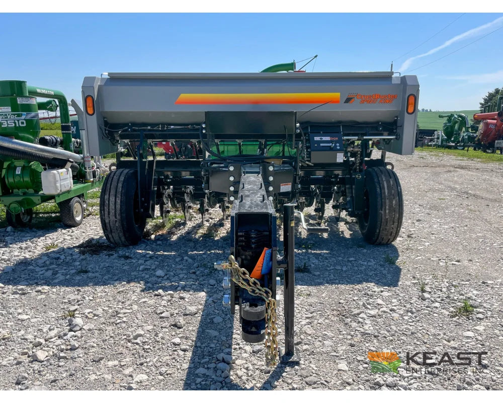 Crustbuster 4610 All Plant 10’ Drill 10’’ Spacing Mechanical Drive Drills and Seeders