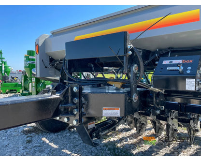 Crustbuster 4610 All Plant 10’ Drill 10’’ Spacing Mechanical Drive Drills and Seeders