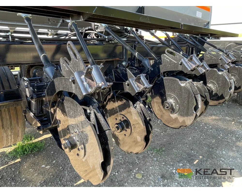 CrustBuster 4740 All Plant 40’ Drill 10’’ Spacing Mechanical Drive Drills and Seeders