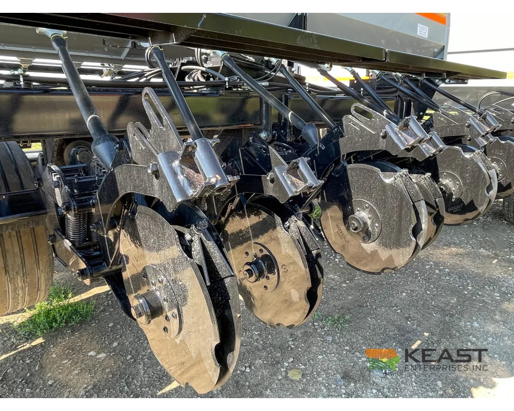 CrustBuster 4740 All Plant 40’ Drill 10’’ Spacing Mechanical Drive Drills and Seeders