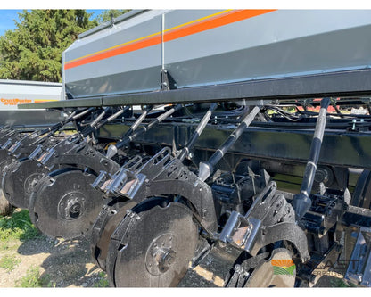 CrustBuster 4740 All Plant 40’ Drill 10’’ Spacing Mechanical Drive Drills and Seeders