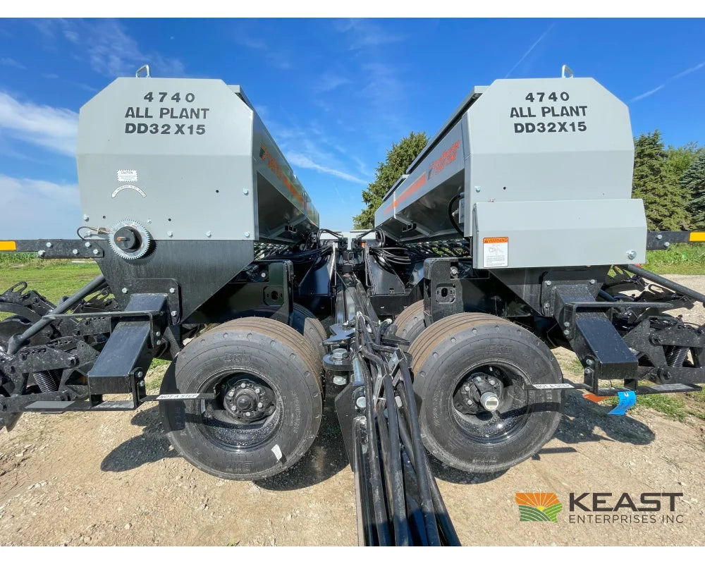 CrustBuster 4740 All Plant 40’ Drill 10’’ Spacing Mechanical Drive Drills and Seeders