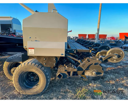 CrustBuster 4750 All Plant 50’ Drill 10’’ Spacing Mechanical Drive Drills and Seeders