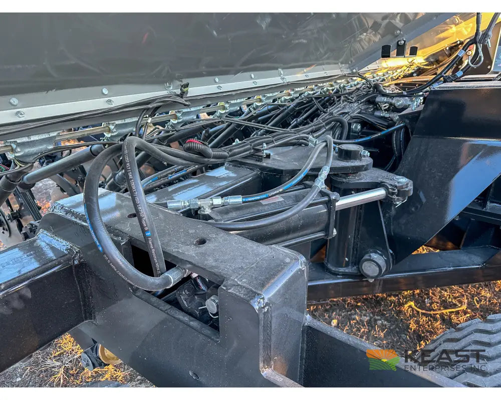 CrustBuster 4750 All Plant 50’ Drill 10’’ Spacing Mechanical Drive Drills and Seeders