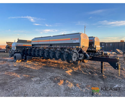 CrustBuster 4750 All Plant 50’ Drill 10’’ Spacing Mechanical Drive Drills and Seeders