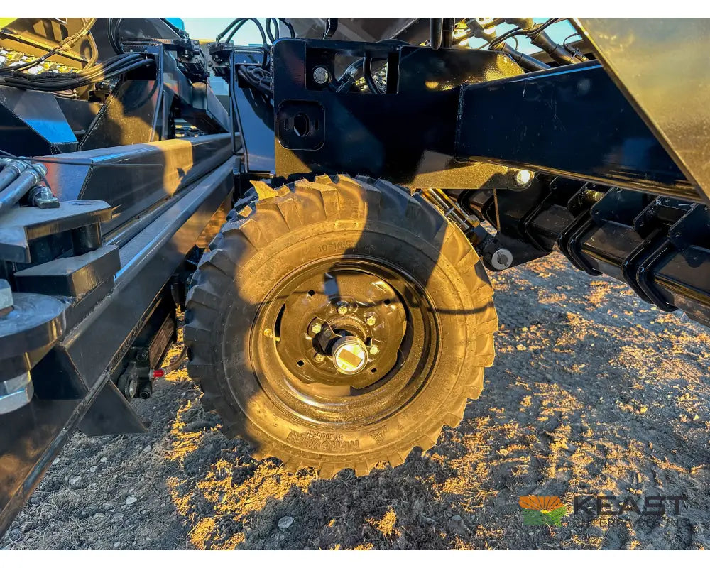 CrustBuster 4750 All Plant 50’ Drill 10’’ Spacing Mechanical Drive Drills and Seeders