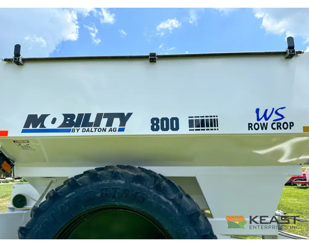 Dalton Mobility 800 Fertilizer Spreader - 8-Ton Capacity Ground & Hydraulic Drive Fertilizer Spreaders