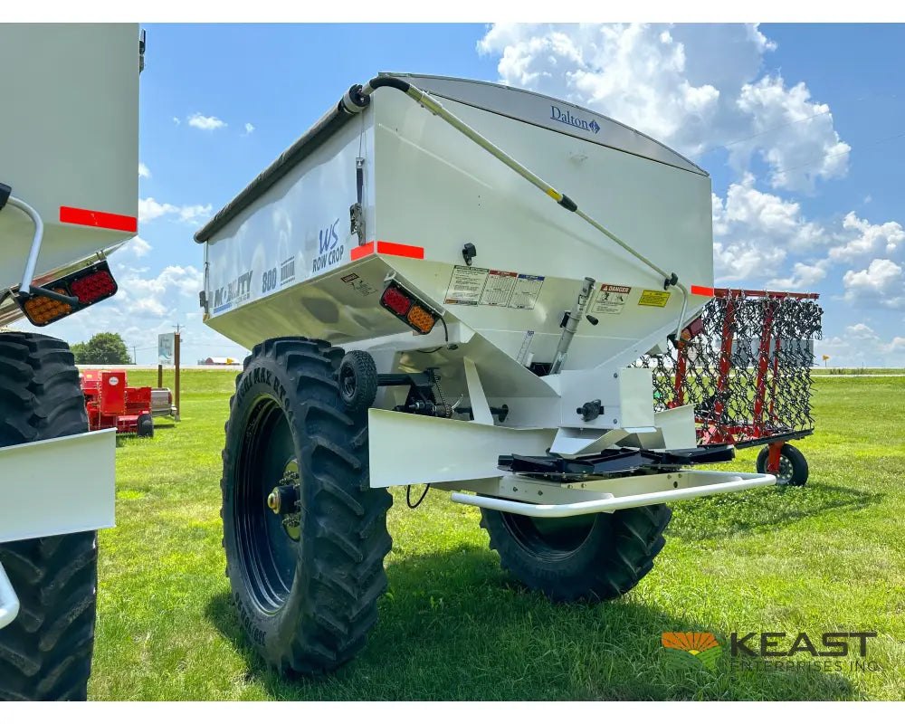 Dalton Mobility 800 Fertilizer Spreader - 8-Ton Capacity Ground & Hydraulic Drive Fertilizer Spreaders