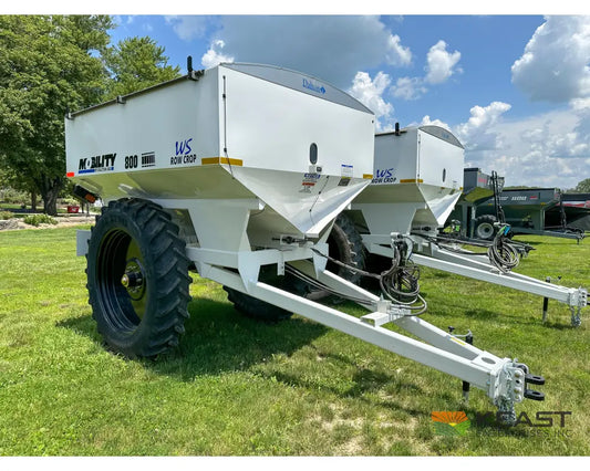 Dalton Mobility 800 Fertilizer Spreader - 8-Ton Capacity Ground & Hydraulic Drive Fertilizer Spreaders