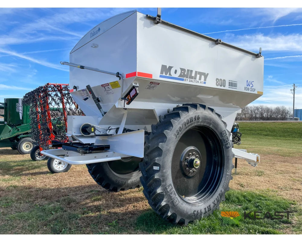 Dalton Mobility 800 Fertilizer Spreader - 8-Ton Capacity Rate Control Module Scales Fertilizer Spreaders