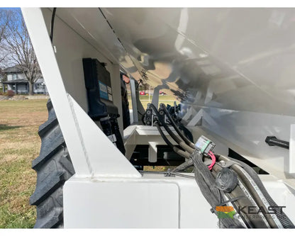 Dalton Mobility 800 Fertilizer Spreader - 8-Ton Capacity Rate Control Module Scales Fertilizer Spreaders