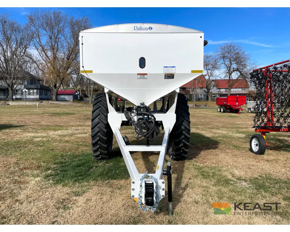 Dalton Mobility 800 Fertilizer Spreader - 8-Ton Capacity Rate Control Module Scales Fertilizer Spreaders
