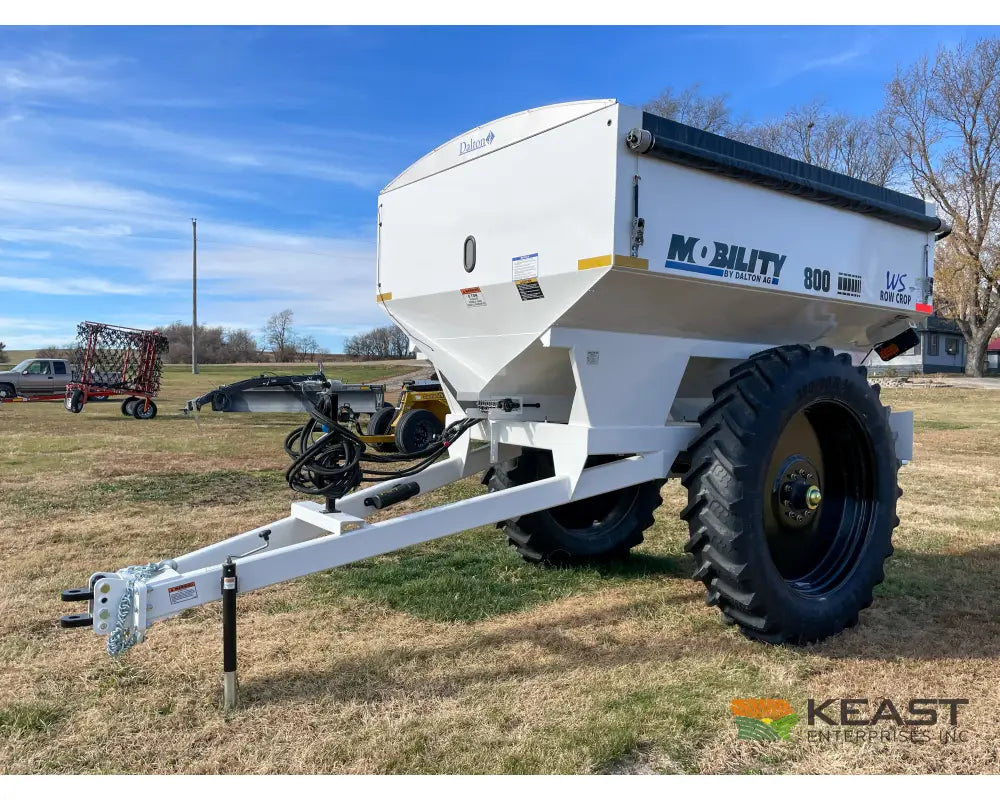 Dalton Mobility 800 Fertilizer Spreader - 8-Ton Capacity Rate Control Module Scales Fertilizer Spreaders