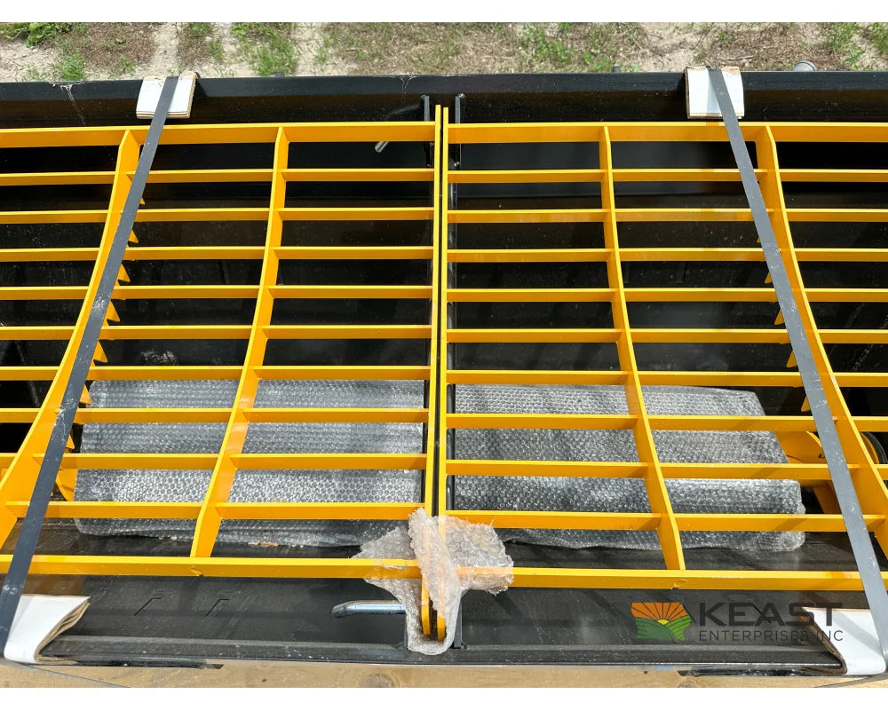 Danuser Mega Mixer Mixing Bucket - 3/4 Yard Capacity 8’’ Auger Skid Steer Mount S75 Mixing Bucket