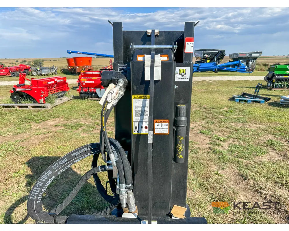 Danuser SM40 Post Driver 40’’ Stroke 96’’ Hoses 300 lb Hammer Skid Steer Mount Post Drivers