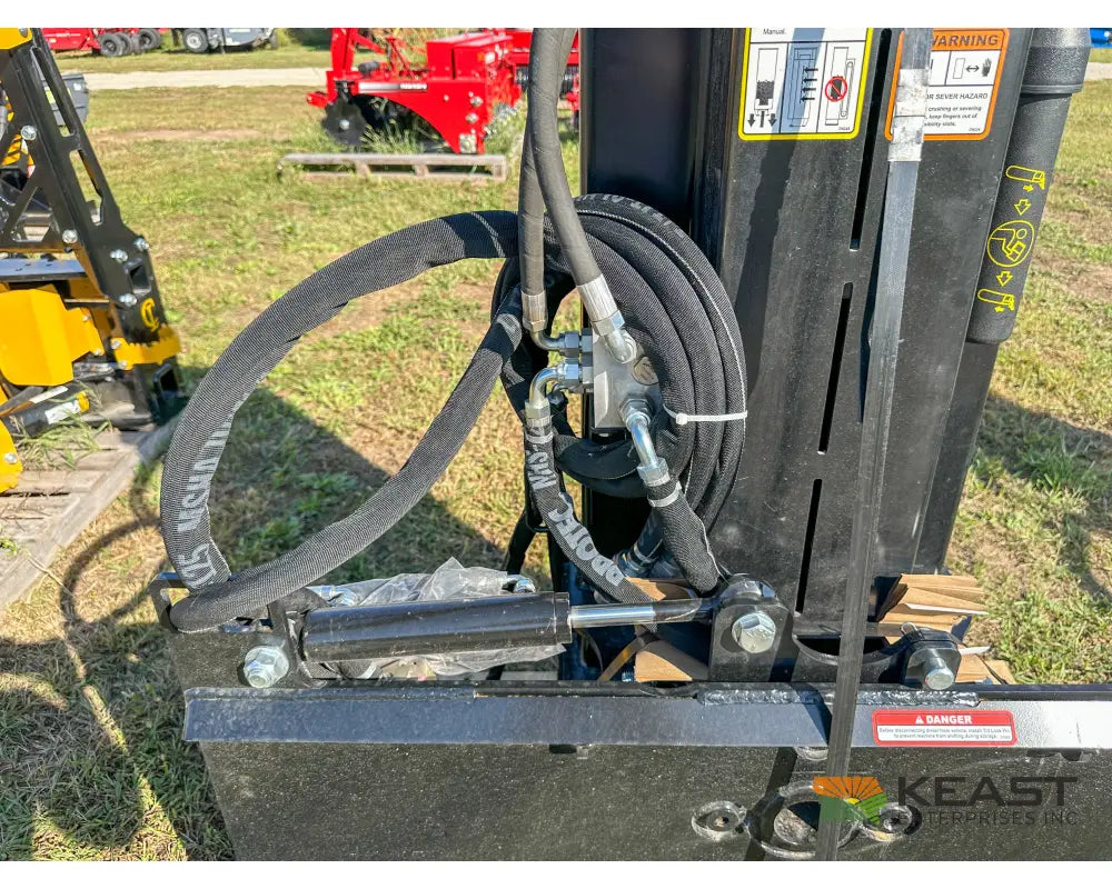 Danuser SM40 Post Driver Hyd Tilt Grapple 40’’ Stroke 96’’ Hoses 300 lb Hammer Skid Steer Mount Post Drivers