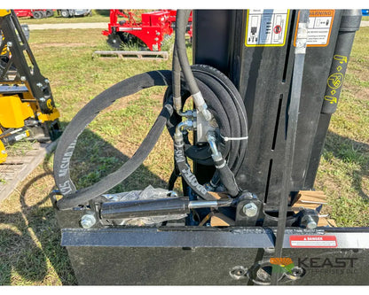 Danuser SM40 Post Driver Hyd Tilt Grapple 40’’ Stroke 96’’ Hoses 300 lb Hammer Skid Steer Mount Post Drivers