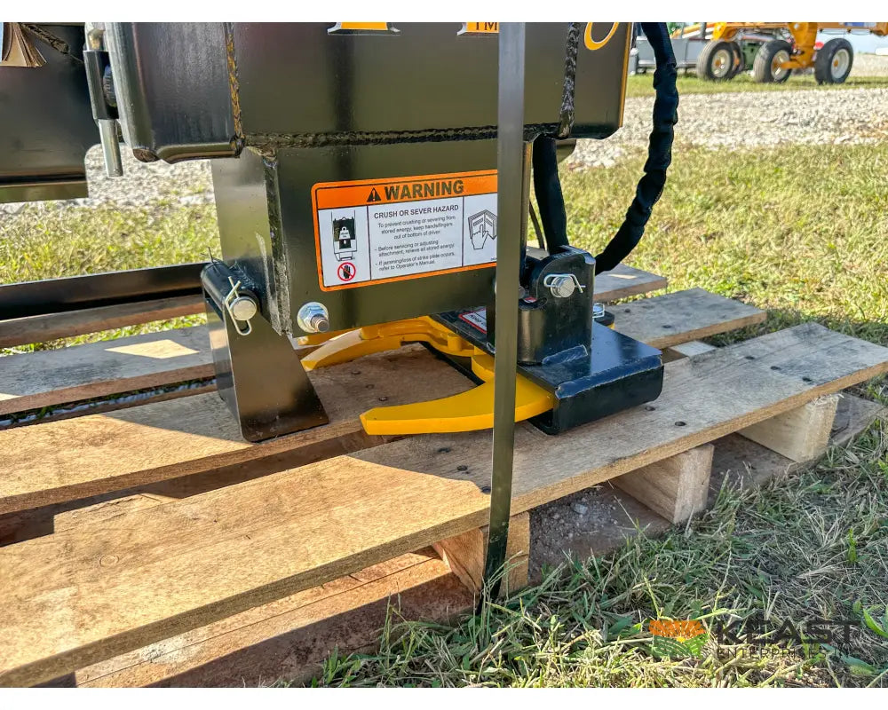Danuser SM40 Post Driver Hyd Tilt Grapple 40’’ Stroke 96’’ Hoses 300 lb Hammer Skid Steer Mount Post Drivers