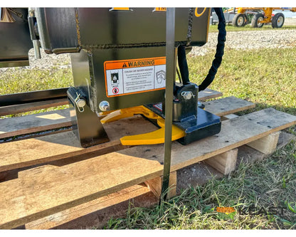 Danuser SM40 Post Driver Hyd Tilt Grapple 40’’ Stroke 96’’ Hoses 300 lb Hammer Skid Steer Mount Post Drivers