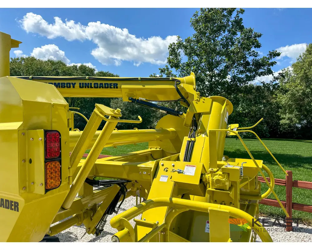 Degelman Renn 1014LS Grain Bag Unloader Hydraulic Bag Collection 9’ & 10’ Bags Grain Bag Unloaders