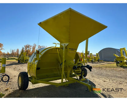 Renn RGB 1020C 10’ Grain Bagger - 20’’ Auger 8’X8’ Hopper Bag Winch Grain Baggers