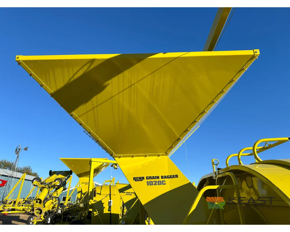 Renn RGB 1020C 10’ Grain Bagger - 20’’ Auger 8’X8’ Hopper Bag Winch Grain Baggers