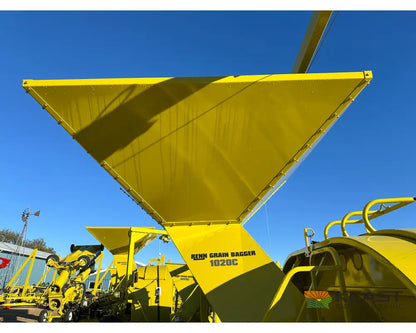 Renn RGB 1020C 10’ Grain Bagger - 20’’ Auger 8’X8’ Hopper Bag Winch Grain Baggers