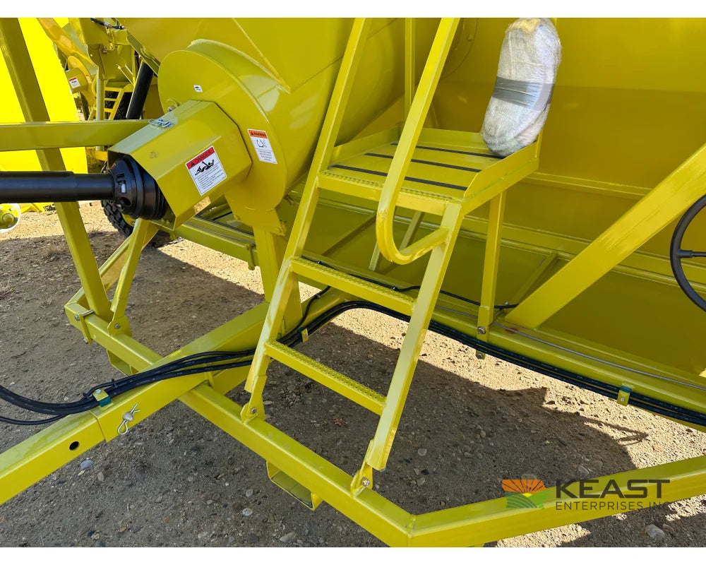 Renn RGB 1020C 10’ Grain Bagger - 20’’ Auger 8’X8’ Hopper Bag Winch Grain Baggers