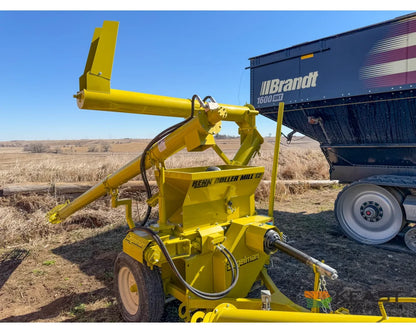 Degelman Renn RMC12 PTO Roller Mill 16’’ Rolls Discharge & Feed Augers Roller Mills