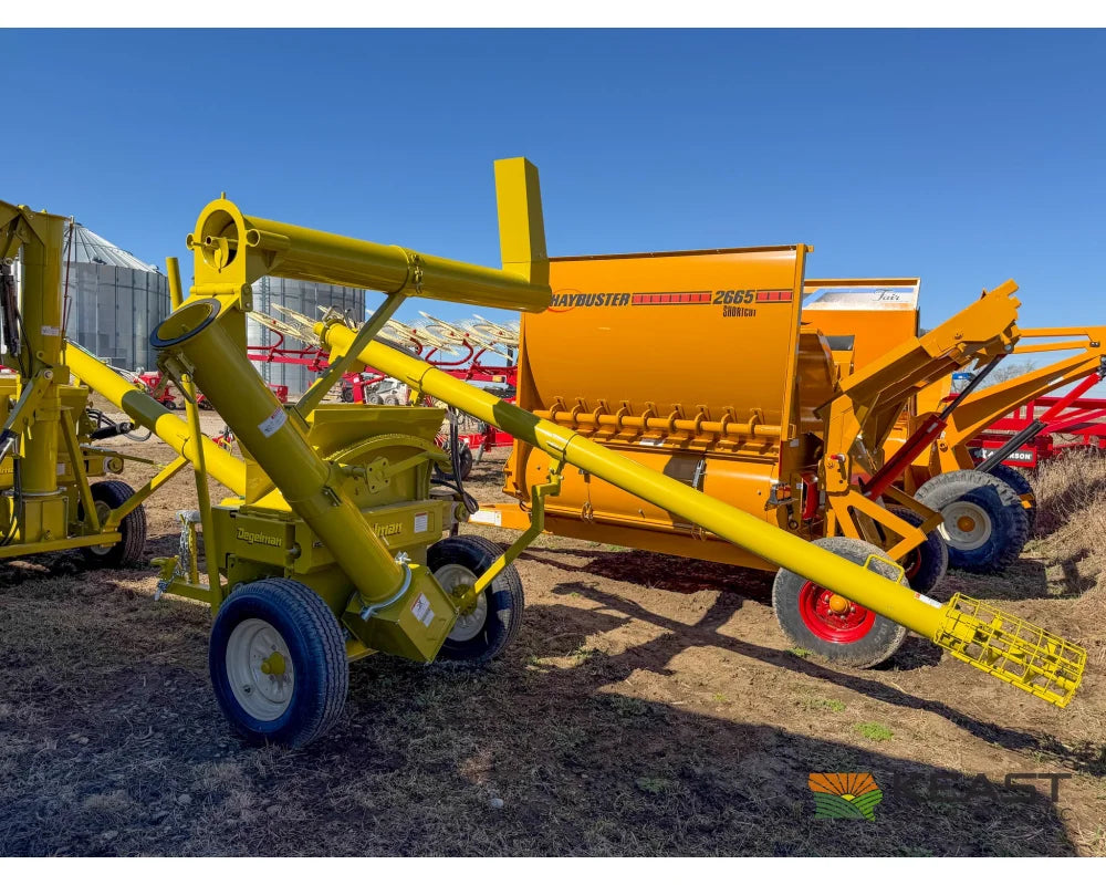 Degelman Renn RMC12 PTO Roller Mill 16’’ Rolls Discharge & Feed Augers Roller Mills