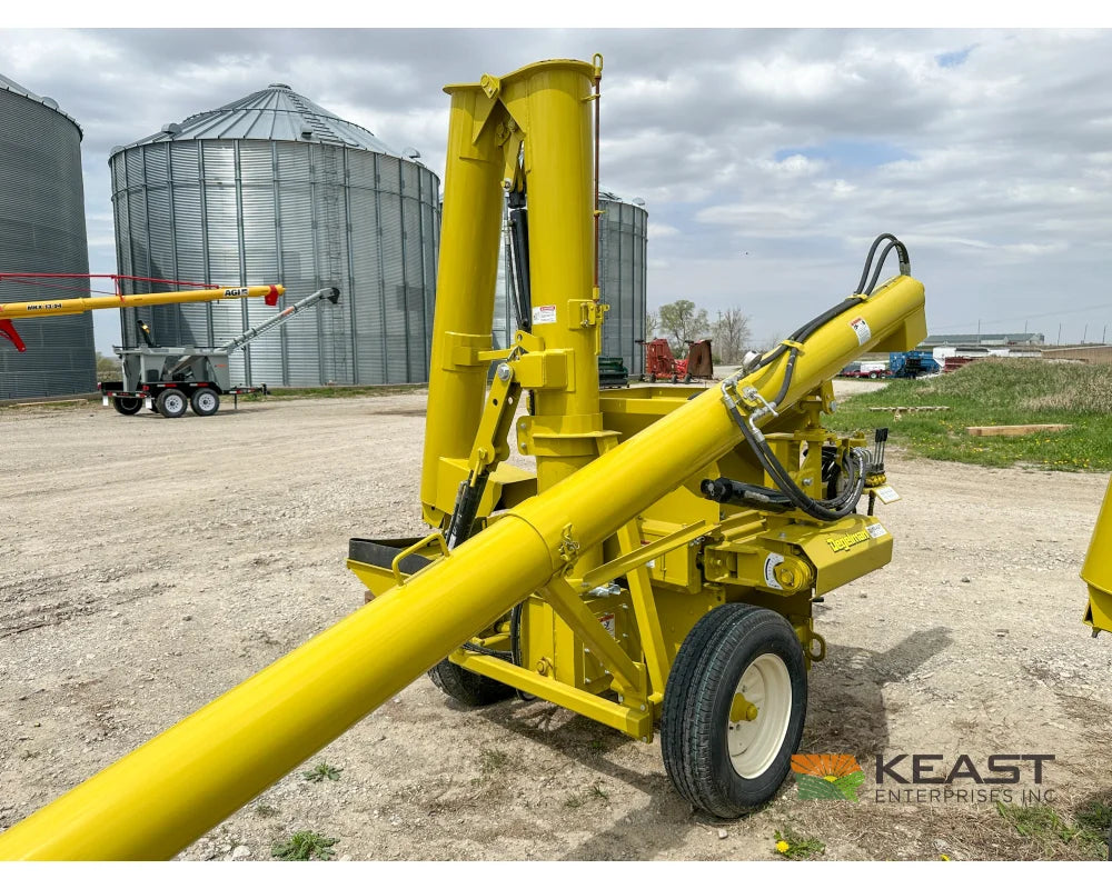 Degelman Renn RMC24 Roller Mill - 16’’x24’’ Rolls Feed Auger Discharge Auger Roller Mills