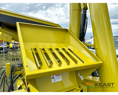 Degelman Renn RMC24 Roller Mill 16’’x24’’ Rolls Folding Feed Auger Discharge Auger Roller Mills