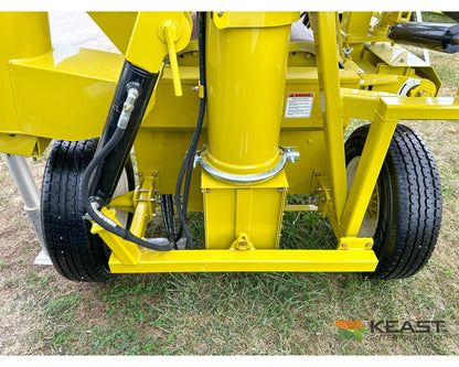 Degelman Renn RMC24 Roller Mill 16’’x24’’ Rolls Folding Feed Auger Discharge Auger Roller Mills