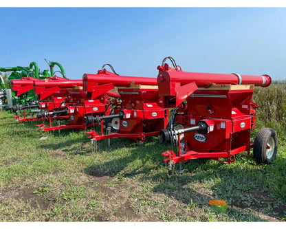 Degelman Renn RMC24 Roller Mill 16’’x24’’ Rolls Straight Feed Auger Discharge Auger Roller Mills