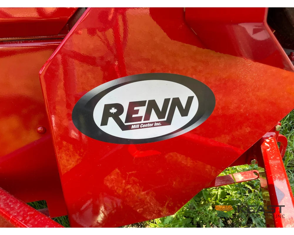 Degelman Renn RMC24 Roller Mill 16’’x24’’ Rolls Straight Feed Auger Discharge Auger Roller Mills