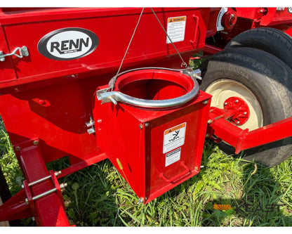Degelman Renn RMC24 Roller Mill 16’’x24’’ Rolls Straight Feed Auger Discharge Auger Roller Mills
