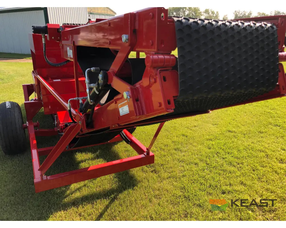 Degelman Renn RMC48 Roller Mill - Conveyor Discharge 16’’ x 48’’ Cast Rolls Roller Mills