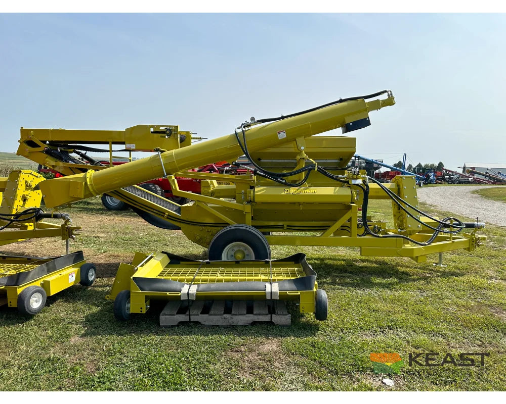 Degelman Renn RMC48 Roller Mill - PTO Drive Conveyor Discharge 16’’ x 48’’ Cast Rolls Roller Mills