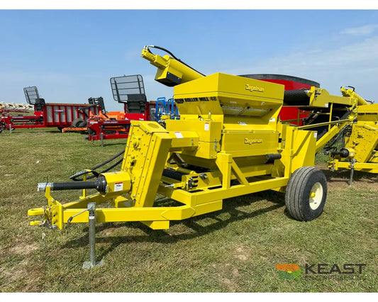Degelman Renn RMC48 Roller Mill - PTO Drive Conveyor Discharge 16’’ x 48’’ Cast Rolls Roller Mills