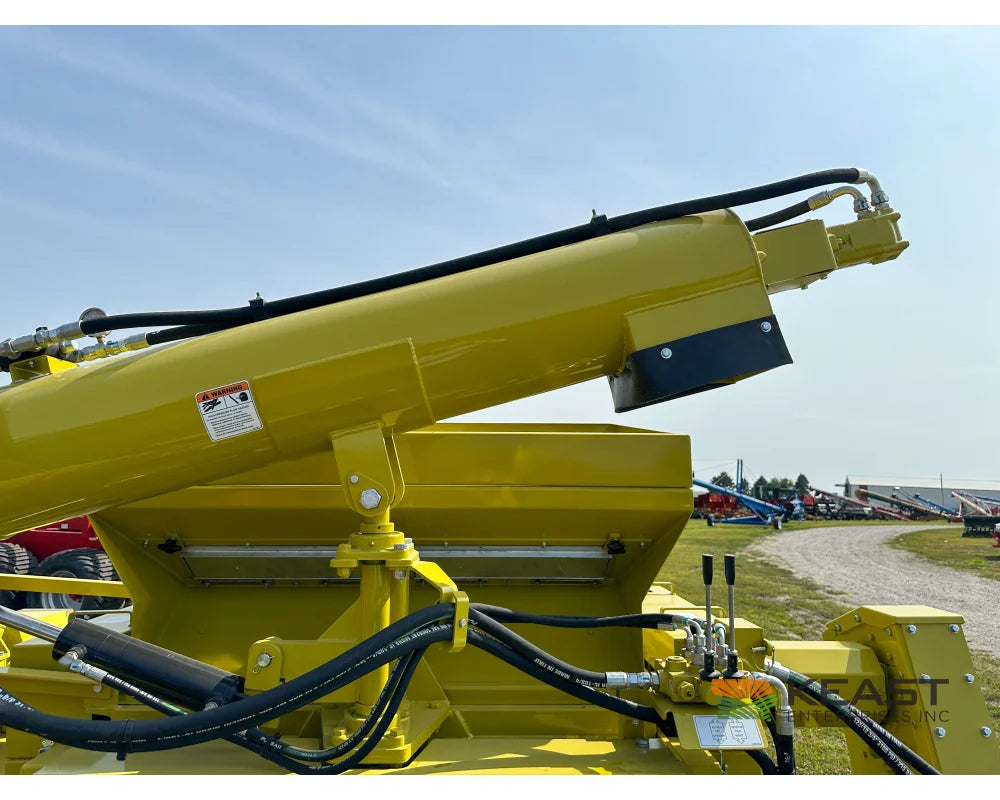 Degelman Renn RMC48 Roller Mill - PTO Drive Conveyor Discharge 16’’ x 48’’ Cast Rolls Roller Mills