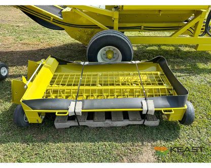 Degelman Renn RMC48 Roller Mill - PTO Drive Conveyor Discharge 16’’ x 48’’ Cast Rolls Roller Mills