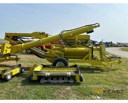 Degelman Renn RMC48 Roller Mill - PTO Drive Conveyor Discharge 16’’ x 48’’ Cast Rolls Roller Mills