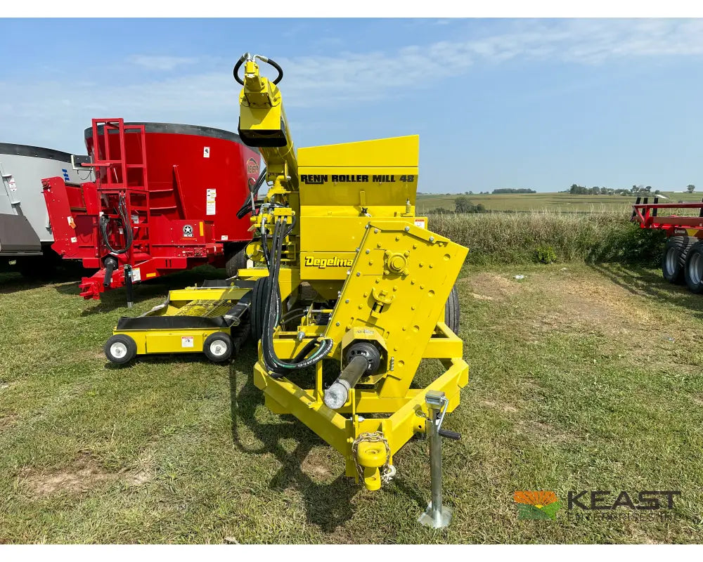 Degelman Renn RMC48 Roller Mill - PTO Drive Conveyor Discharge 16’’ x 48’’ Cast Rolls Roller Mills