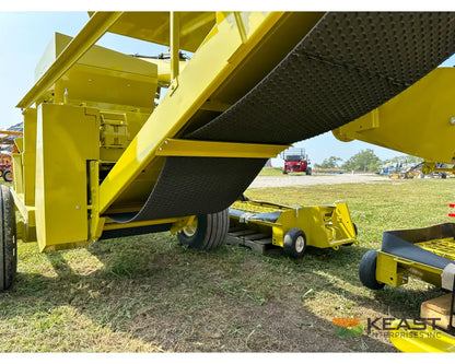 Degelman Renn RMC48 Roller Mill - PTO Drive Conveyor Discharge 16’’ x 48’’ Cast Rolls Roller Mills