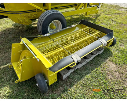 Degelman Renn RMC48 Roller Mill - PTO Drive Conveyor Discharge 16’’ x 48’’ Cast Rolls Roller Mills